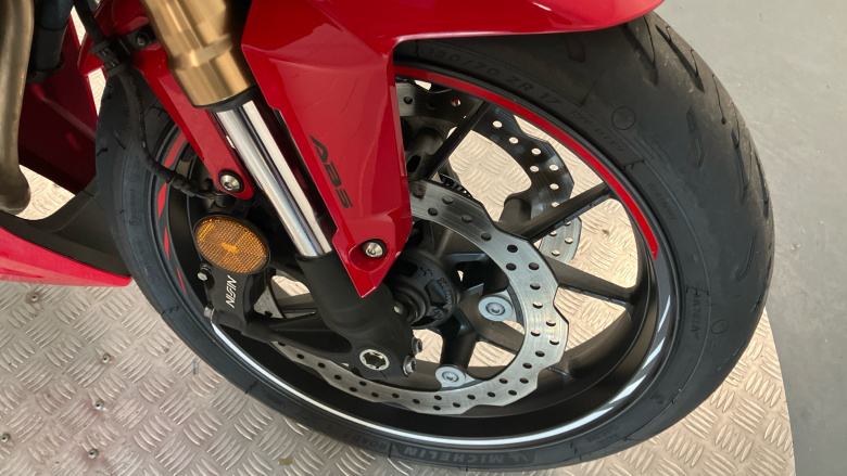 Honda CBR500R (24MY)